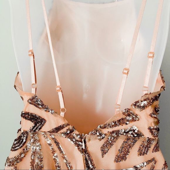 🔸 Beautiful Sparkly Sequin A Line Dress - Picture 6 of 10